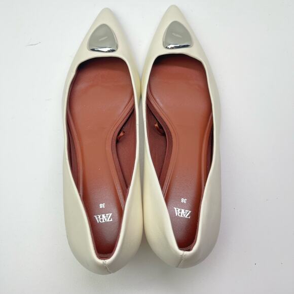 Zara Women's Metal Detail White Leather Kitten Heel Pointed Toe Shoes - Picture 4 of 11